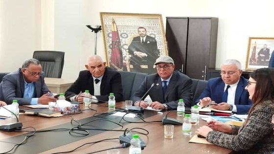 مجلس اقليم تارودانت يعقد دورته الاستثنائية لشهر فبراير ويصادق بالإجماع على جدول أعمالها