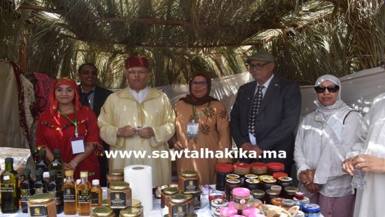 بالفيديو والصور: عامل إقليم تارودانت يفتتح الدورة الخامسة لمهرجان “إكران تيوت” ويقوم بجولة تفقدية لواحة تيوت